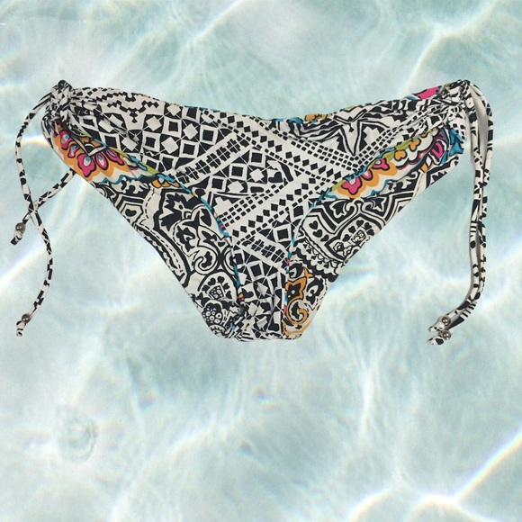 VITAMIN A Swim Reversible Side Tie Bikini Bottom - Picture 6 of 11